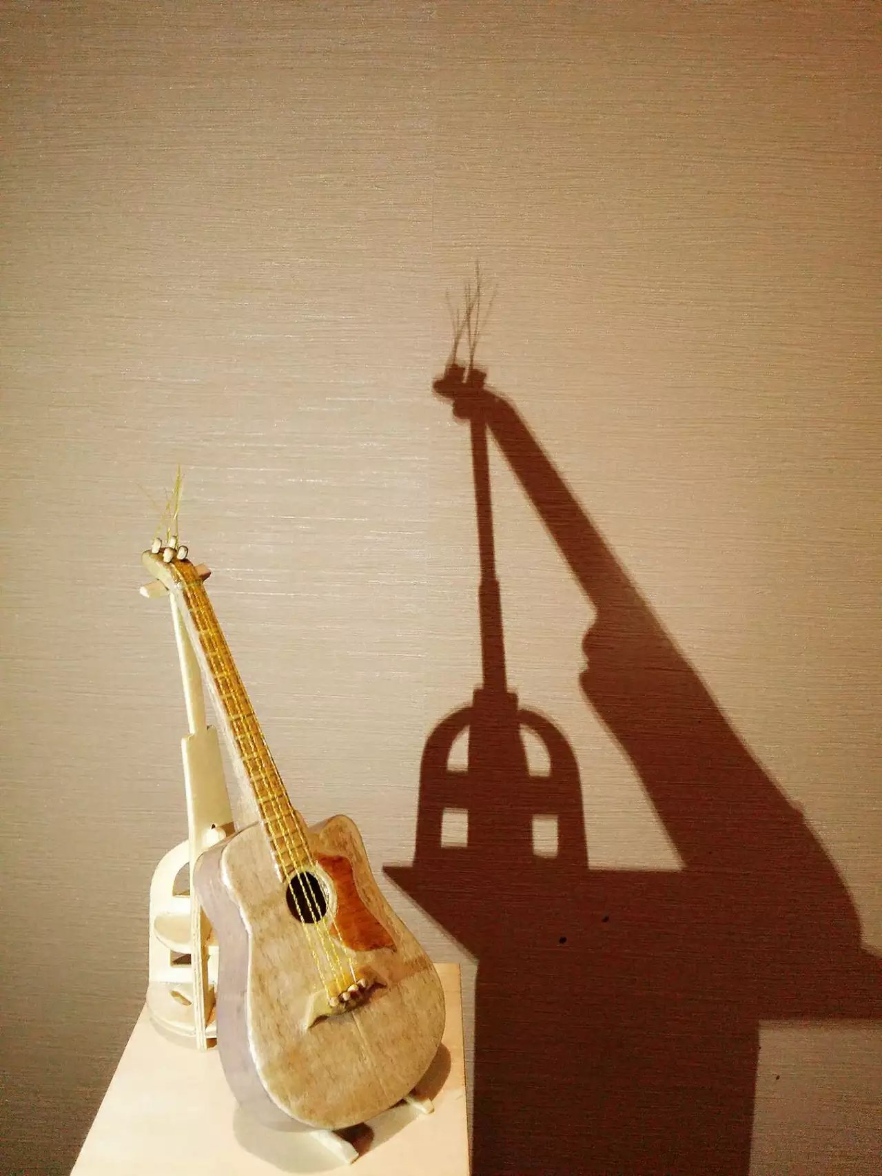 最简单工具做吉他,自己动手做吉他教程