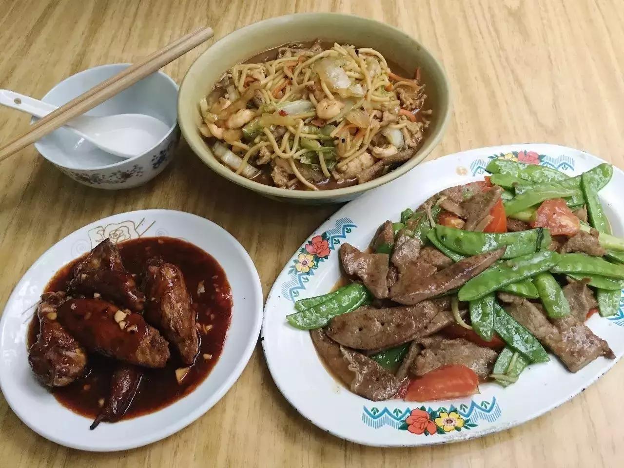 厦门古早味美食,街头阿姨做的美食