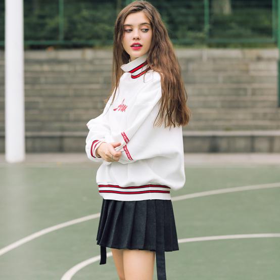 秋冬卫衣推荐内搭,秋冬穿搭人手必备的卫衣