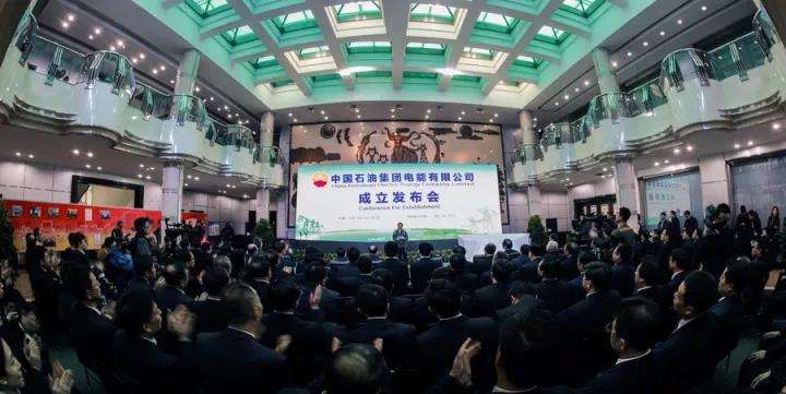 “卖油郎”改“卖电”，是“不务正业”还是……？