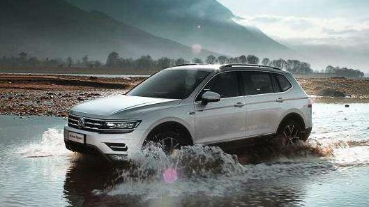 08奥迪a6l车内按键功能图解及说明,2018款xfl捷豹车内按键图解大全