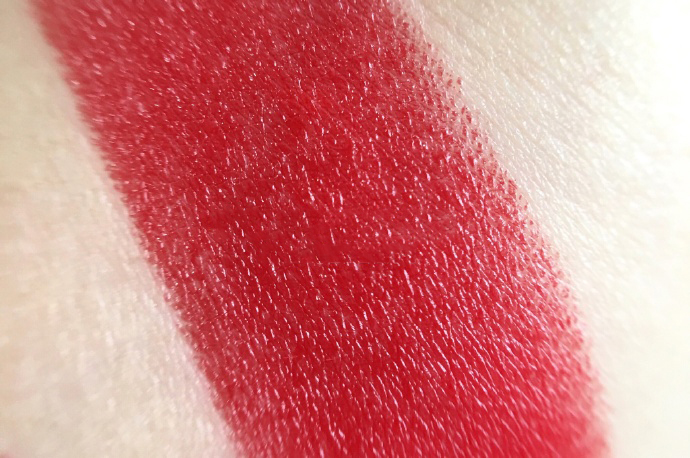 不知道给女朋友买什么色号的口红,直男必备口红100款