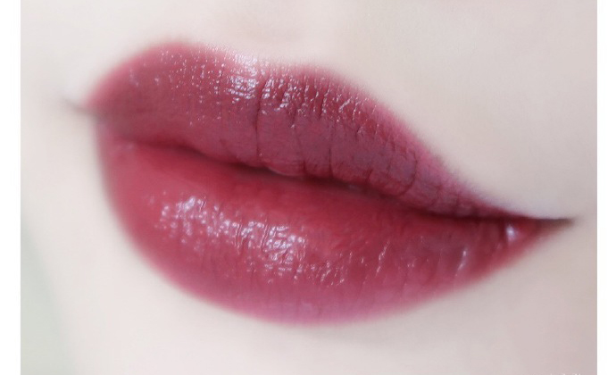 不知道给女朋友买什么色号的口红,直男必备口红100款