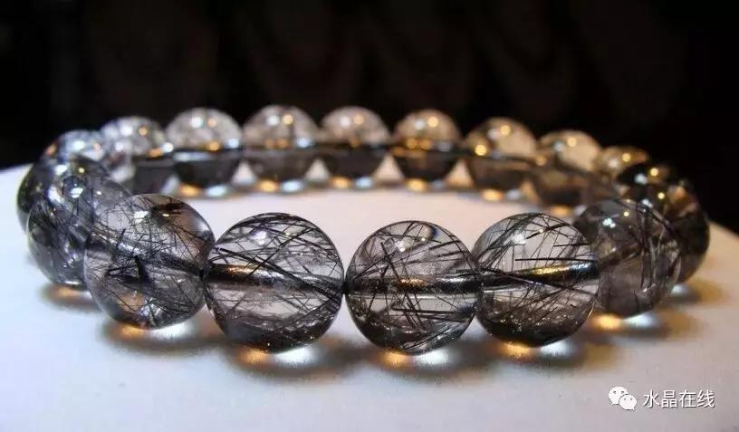 最适合男士上班族戴的水晶,各种职业适合戴的水晶