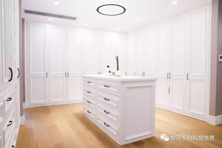 小户型衣帽间浴缸一体,浴缸衣帽间装修10平方米