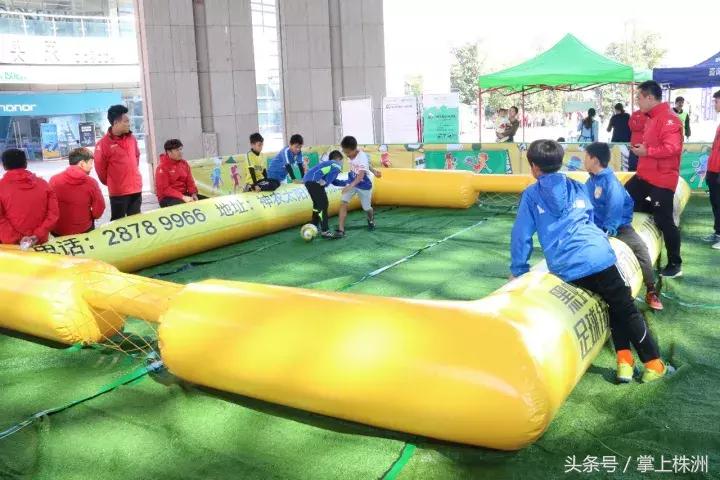 足球要从娃娃抓起图片,足球要从娃娃抓起标语