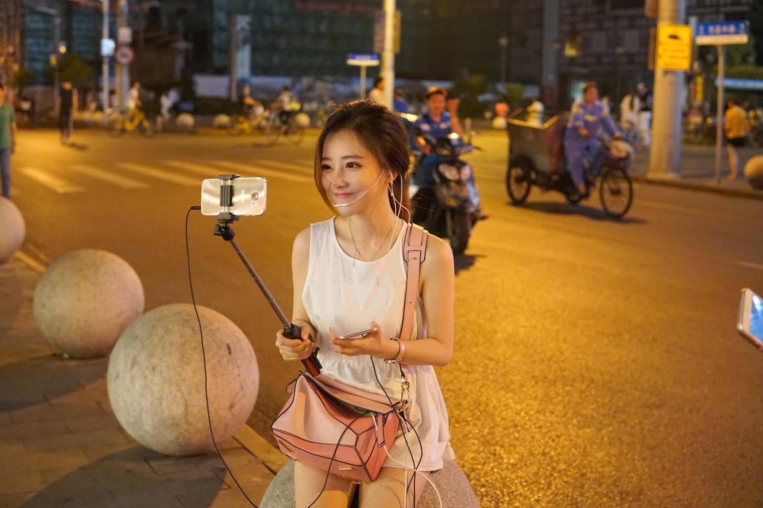 最近很魔性的歌抖腿,听了前奏就停不下来的抖腿歌