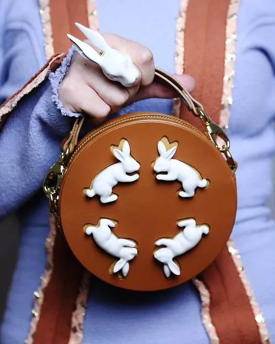 十大性价比高的小众包,十大最便宜的小众包