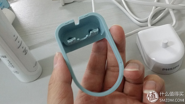 飞利浦电动牙刷6730问题,飞利浦牙刷6730拆解视频