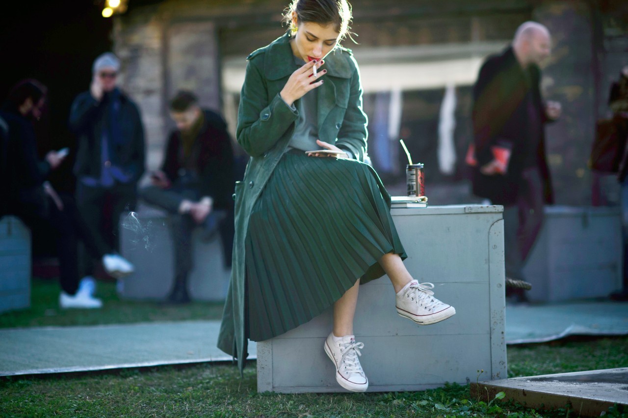 你还在迷恋Stan Smith啊？！ | 她们都换帆布鞋唻~