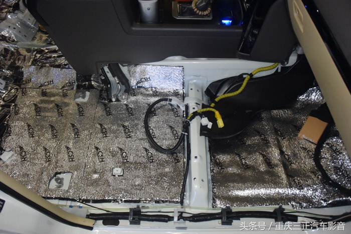 普拉多高速车内噪音多少分贝,新款普拉多隔音