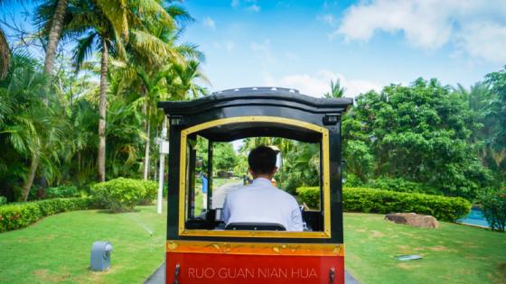 三亚送的14个免费海上游玩项目,三亚必买10件礼物