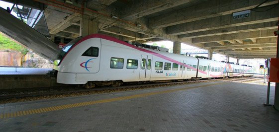 吉隆坡出行交通,吉隆坡机场交通攻略