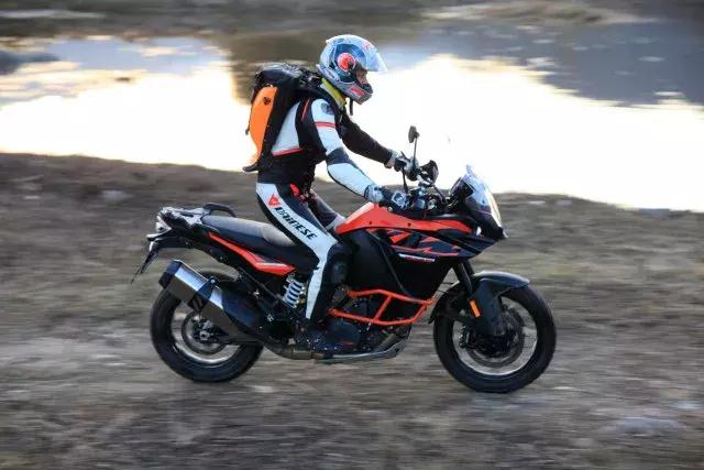 ktm1290superadv测评,新款ktm1290advs质量怎么样