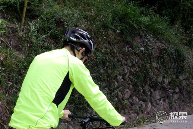 不用戴进耳朵的耳机传音好吗,不用戴耳朵的蓝牙耳机