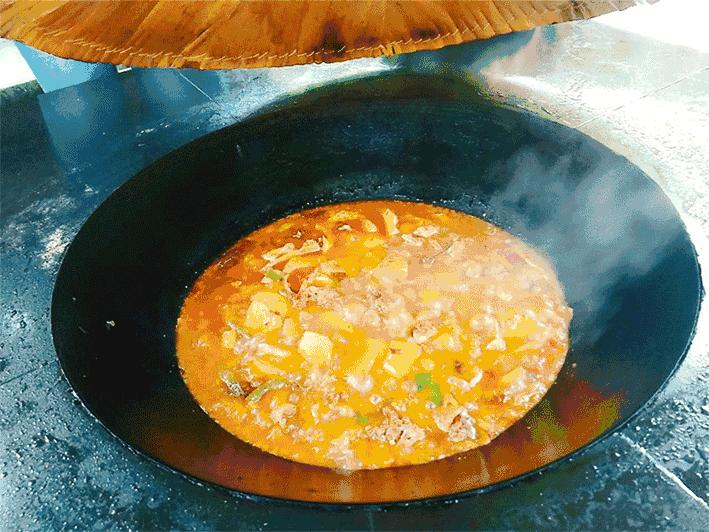 冬天吃柴火鸡简直太过瘾了！还没感受过？太out了，赶快克整一只~