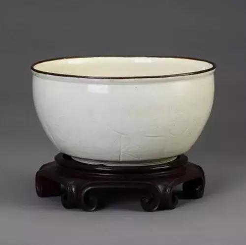 德国最好的瓷器叫什么,德国顶级瓷器价格