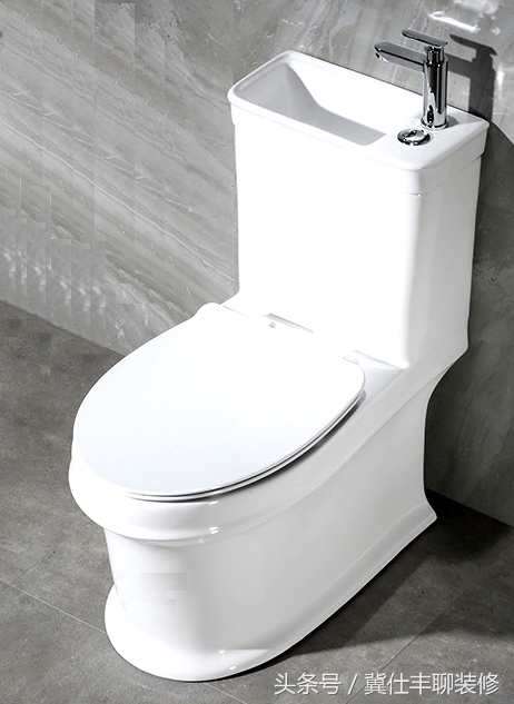 卫生间洗手盆太小没地方放东西,卫生间太小装个小洗手盆