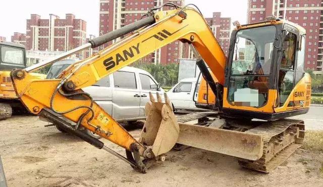 最便宜的一台二手挖机,全网最经典17年二手挖机