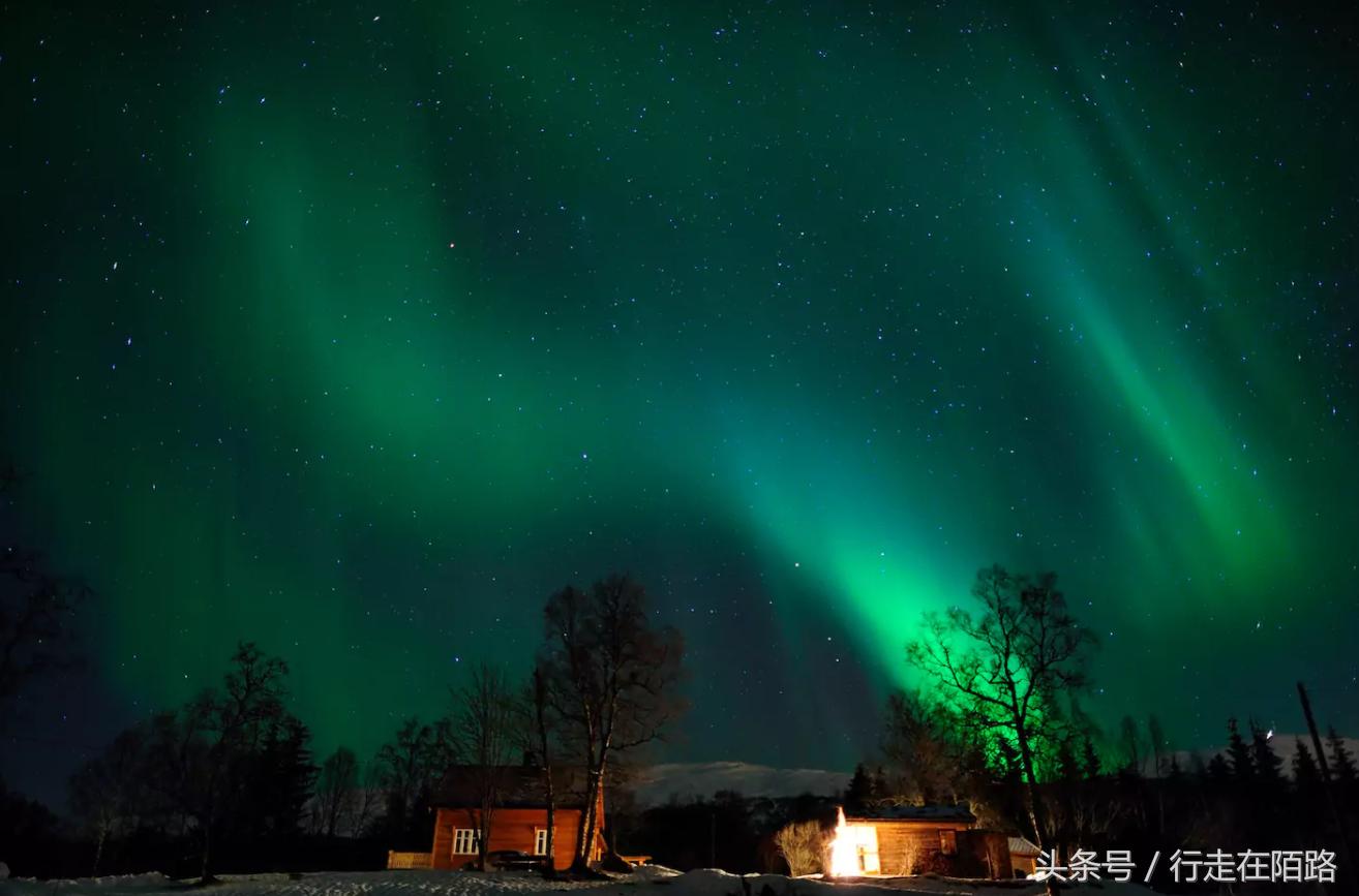渔民：在全球物价最高的国家，为孩子花700万在岛上建足球场