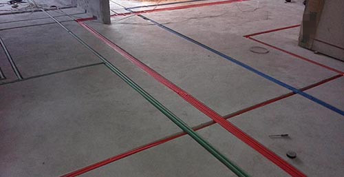 电线穿管好还是不穿管好,一根电线能穿pvc管吗