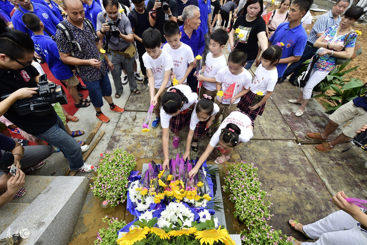 死后丧葬费和抚恤金有多少钱,2022年机关事业丧葬费抚恤金标准