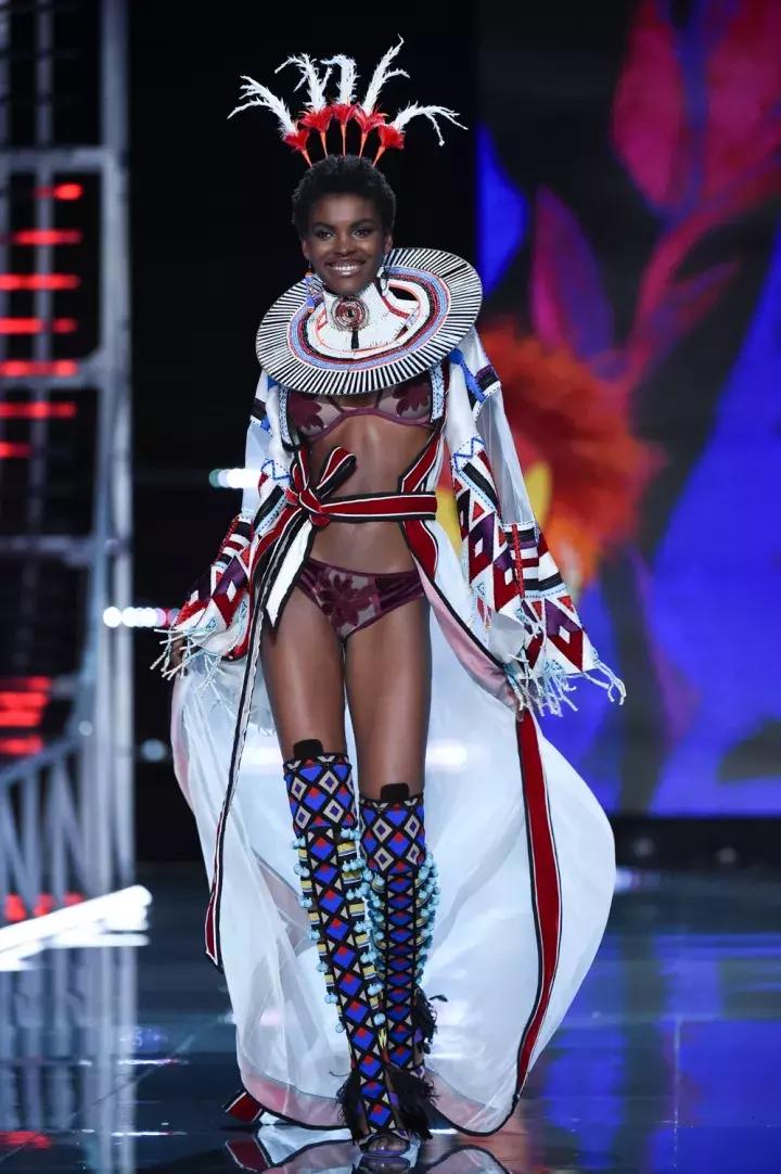 2017年维密秀视频完整版,2017维密秀现场直播