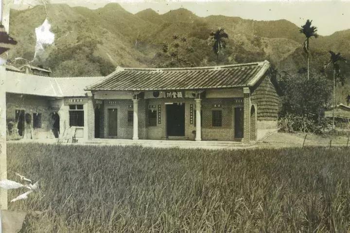 客家经典民宿,这里是一间极具岭南特色的民宿