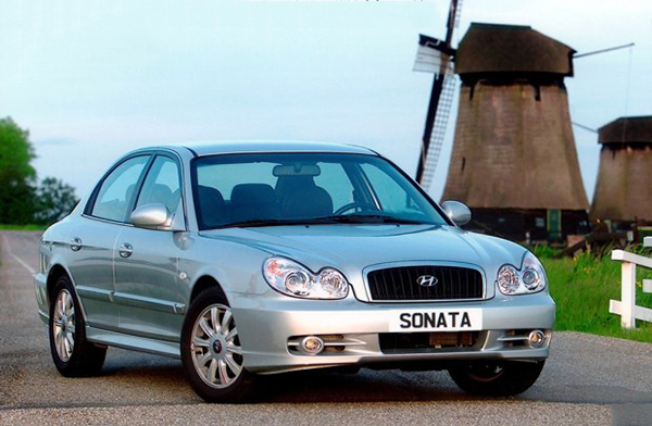 屌丝的逆袭之路电视剧,开了8年的现代索纳塔