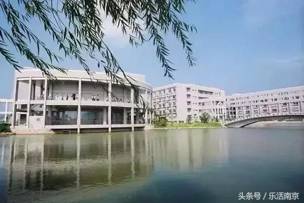 南京哪些大学毕业工资高,南京各大学毕业5年后待遇