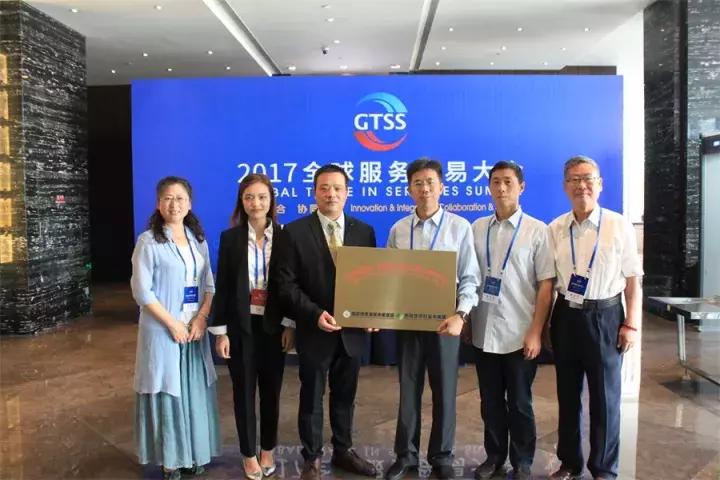 学懂弄通做实二十大精神,学懂弄通做实主题教育