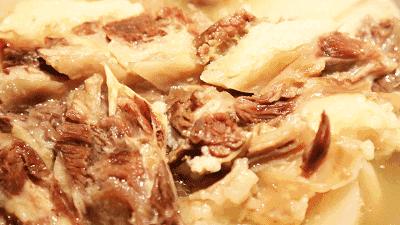 七爷清汤腩用的是什么辣椒酱 (广州最好的港式茶餐)