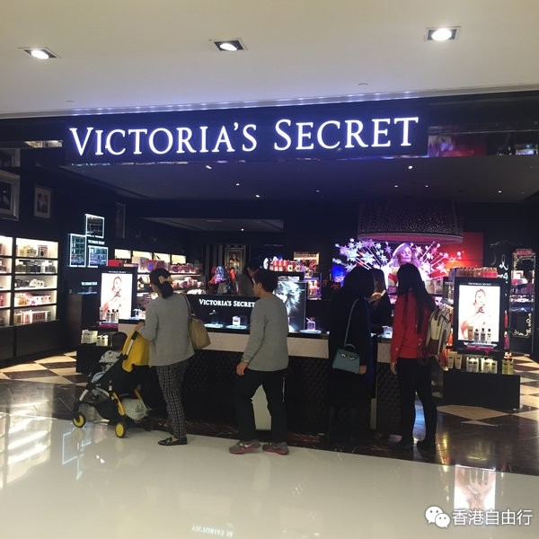 维密天使奚梦瑶现状,为什么奚梦瑶摔跤还能上维密