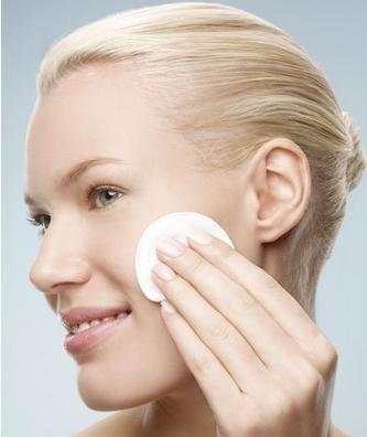 正确的化妆棉湿敷方法,肌肤之钥化妆棉的正确使用方法