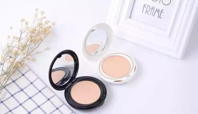 推荐几款定妆和补妆产品,定妆底妆补妆三合一平价推荐