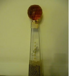 黄家驹刘德华人气对比,刘德华是怎样评价黄家驹的