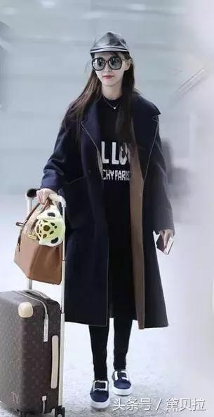 一脚蹬的鞋子不带脚跟,一脚蹬不绑鞋带的鞋子