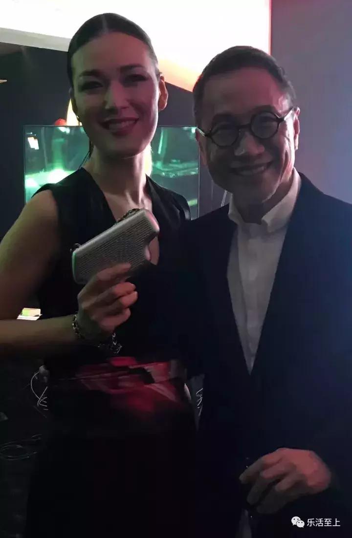 张国荣*用御**、为baby婚礼作设计的时尚教父，倾力做了一支杀手口红