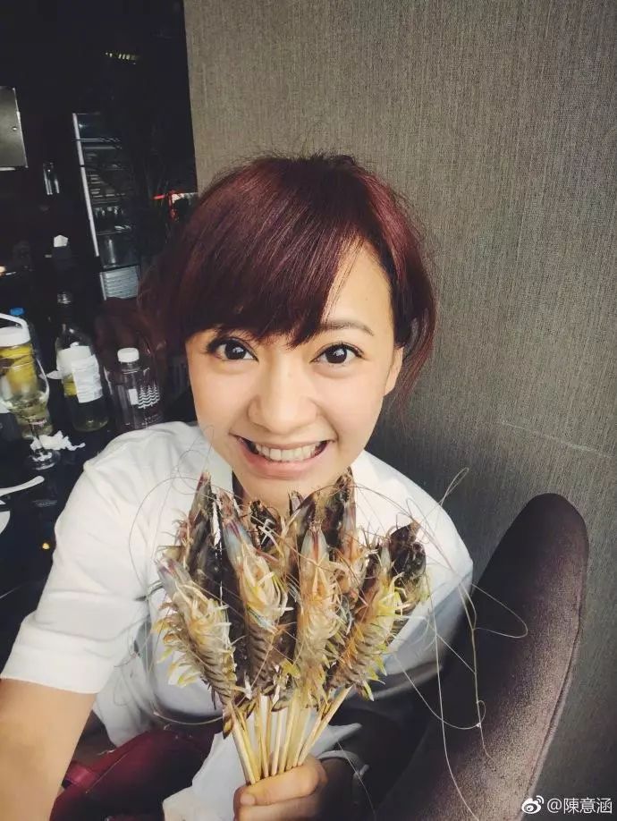 如何让自己的鼻子看起来很长,怎么才能使鼻子大