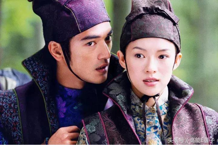 章子怡无滤镜无美颜老态,40岁的章子怡皮肤仍然紧致白皙