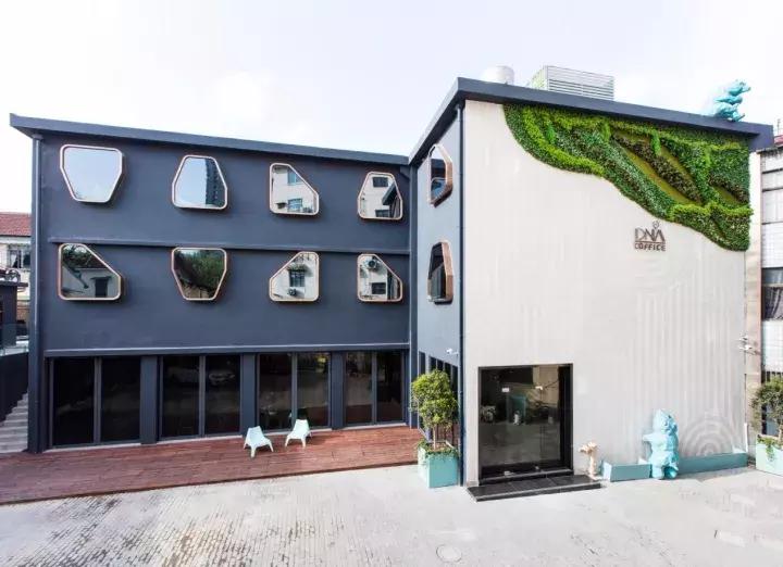 纪梵希37丝绒限定,甜品界品牌