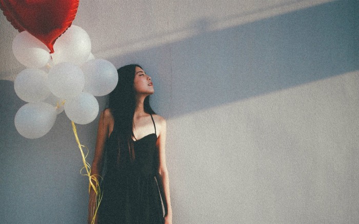 社会太浮躁需要正能量,如何在浮躁的社会里保持平静的心