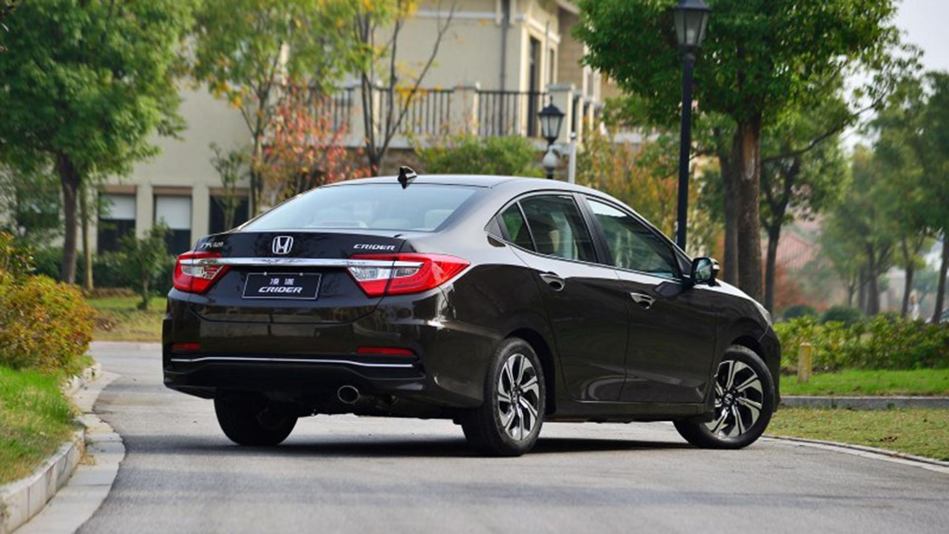 起亚k3和凌派哪个好,新家用车