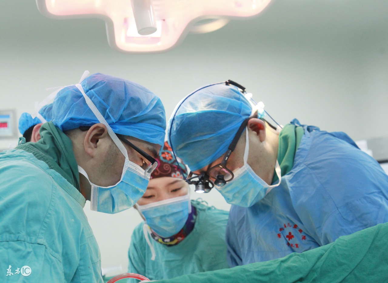 40岁高龄孕妇怀孕八个月,43岁孕妇怀孕六个月