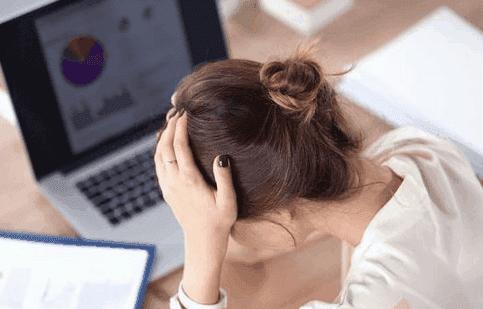 头上长痘痘是什么原因呢,头上长痘痘是什么原因怎么办