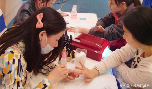 美甲师销售技巧和话术,美甲销售话术和技巧