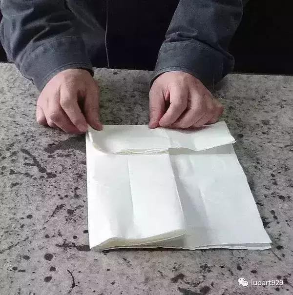 书法的折纸方法欧体,14个字的书法折纸