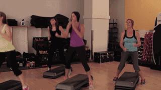 着急起来，一秒帮你解开紧勒的扣子