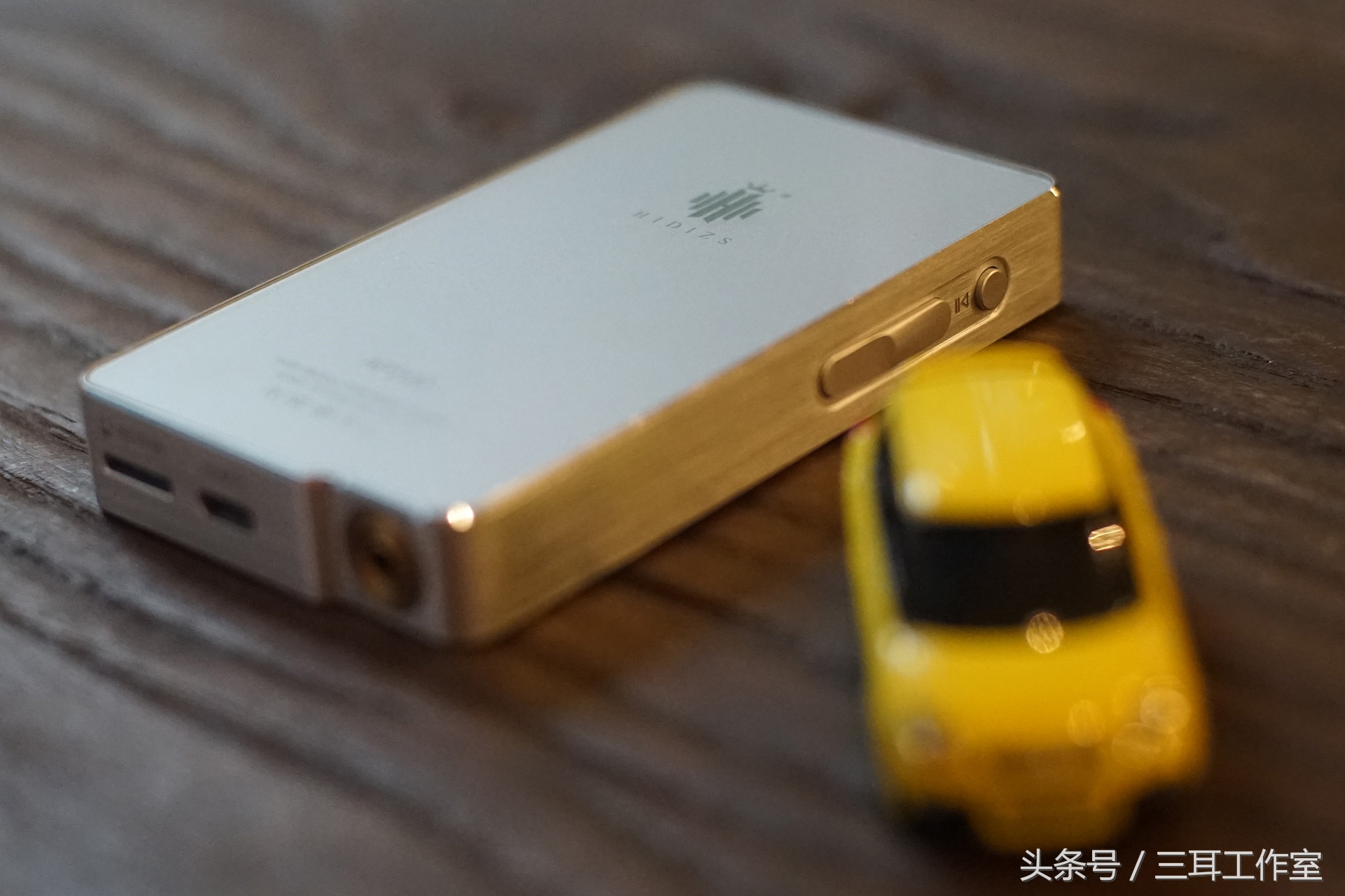 手机？MP3？傻傻分不清楚那为什么要买这个？