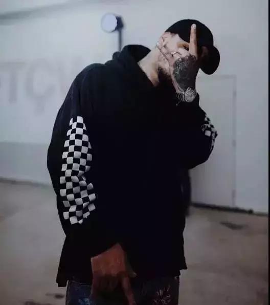 万宝路香烟可以过肺么,万宝路能过肺吗